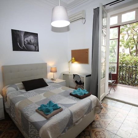 Alojamiento Roger Barcelone Extérieur photo