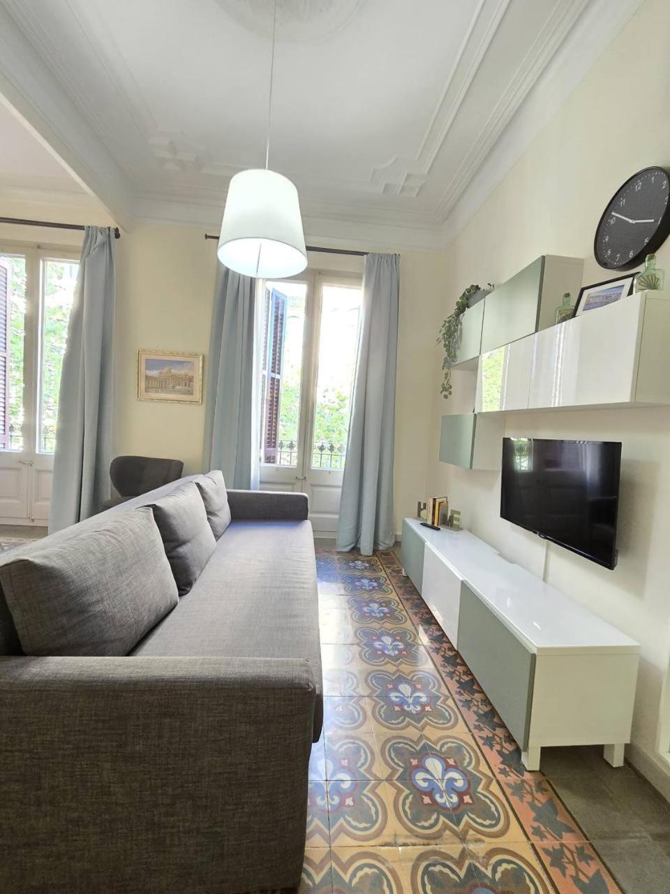 Alojamiento Roger Barcelone Extérieur photo
